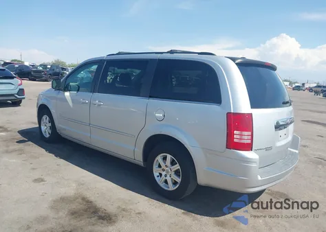 2008 Chrysler Town & Country Touring from USA, damaged, VIN 2A8HR54P38R820063